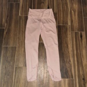 baby pick Nike leggings